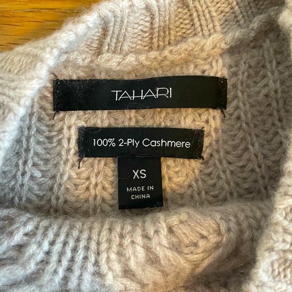 Tahari Cashmere Sweater - Picture 2 of 3